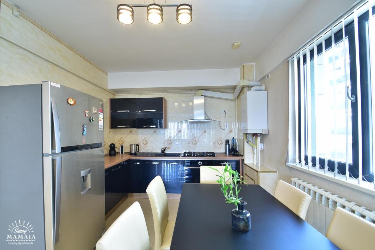 Sunny Luxury Apartment 2 Mamaia Exterior photo